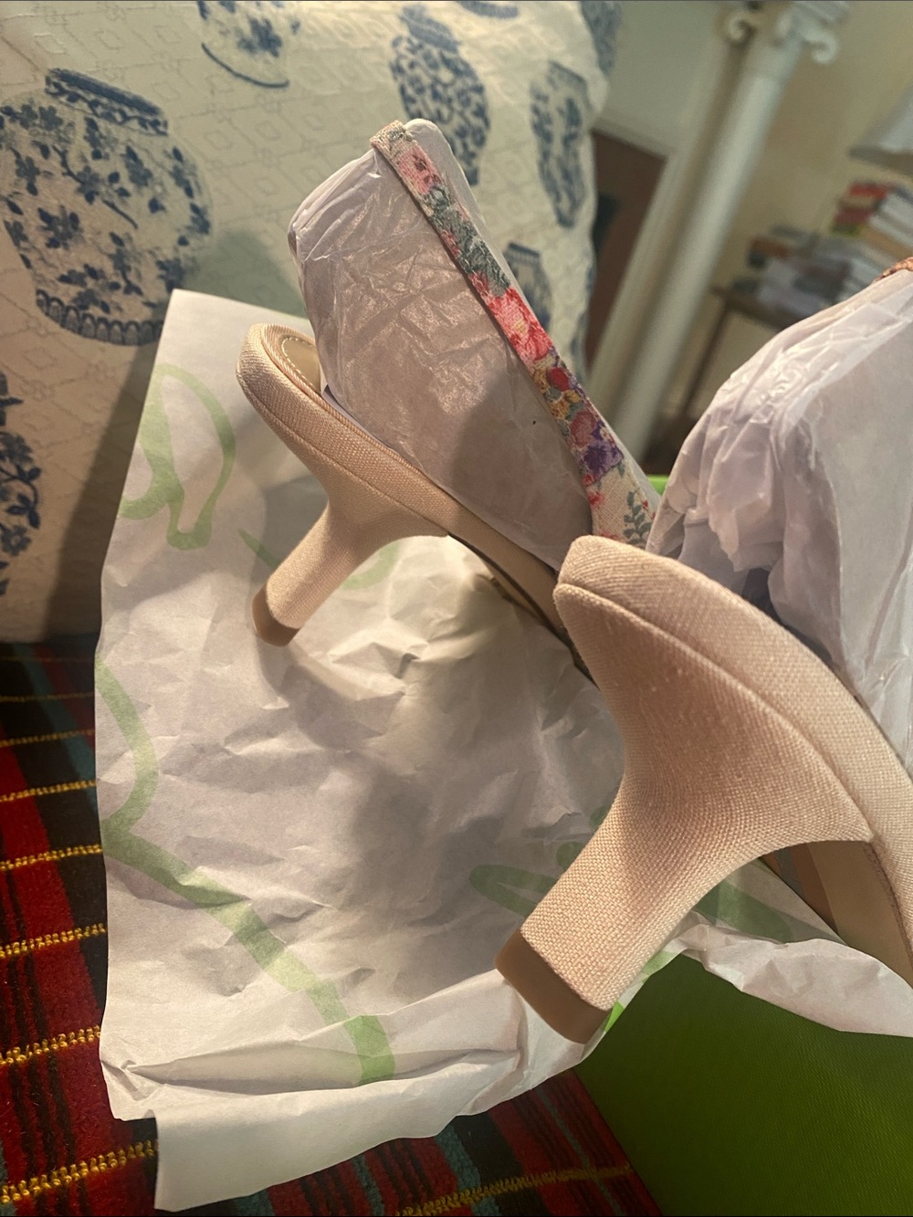 Sam Edelman Cream Floral Pointed Toe Slingback Flats - Picture 4 of 11